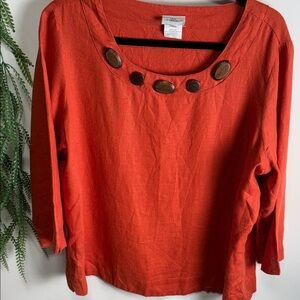 Hot Cotton Orange Blouse with Wooden Details